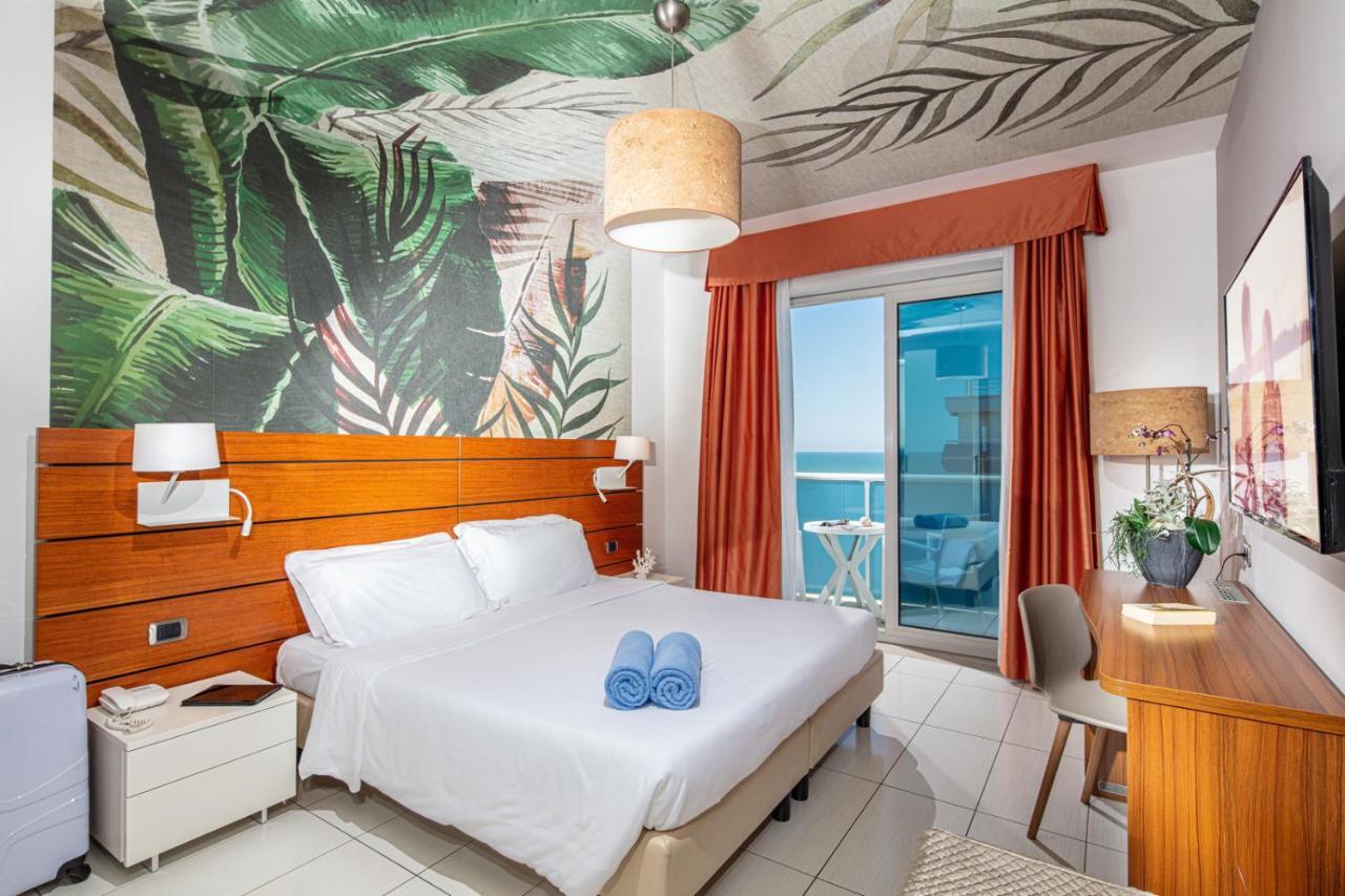 Hotel Parigi Bibione Exterior photo