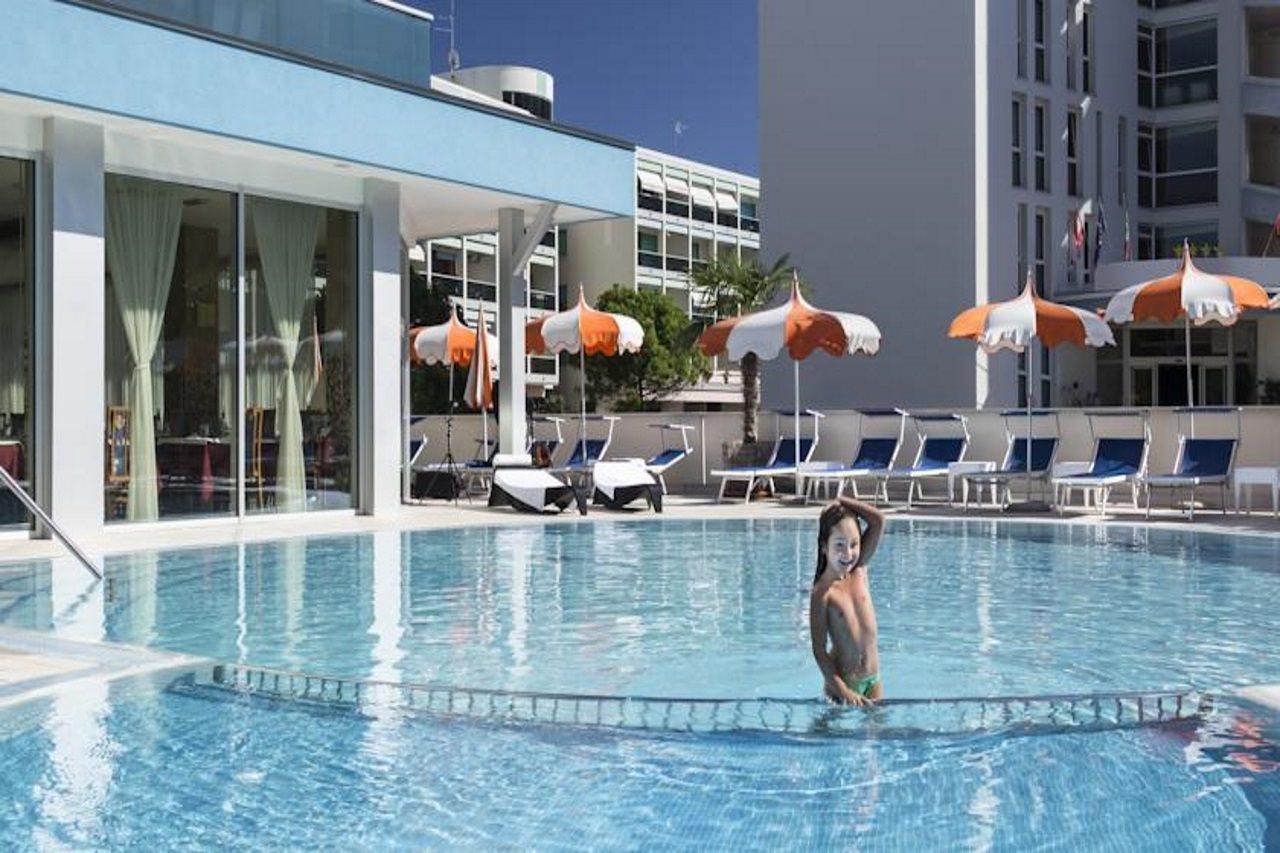 Hotel Parigi Bibione Exterior photo