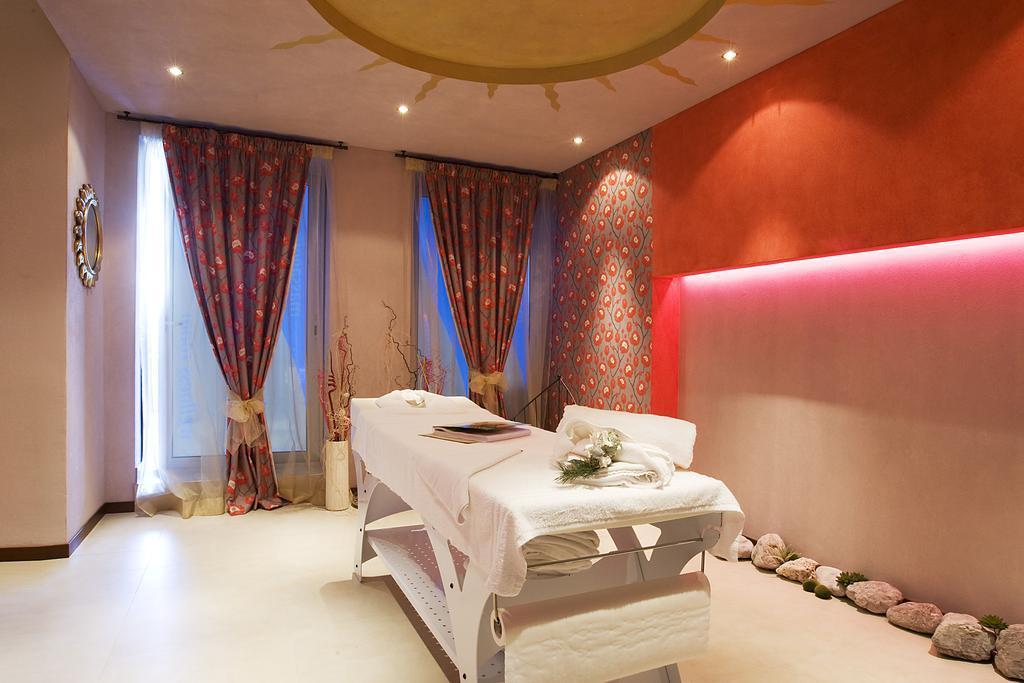 Hotel Parigi Bibione Exterior photo
