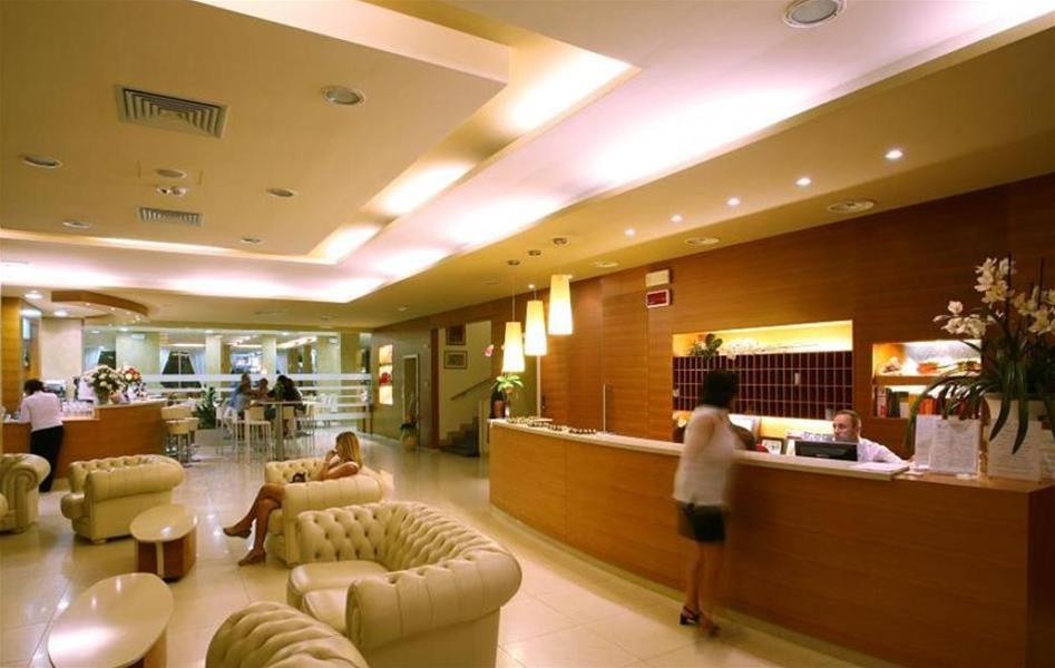 Hotel Parigi Bibione Exterior photo