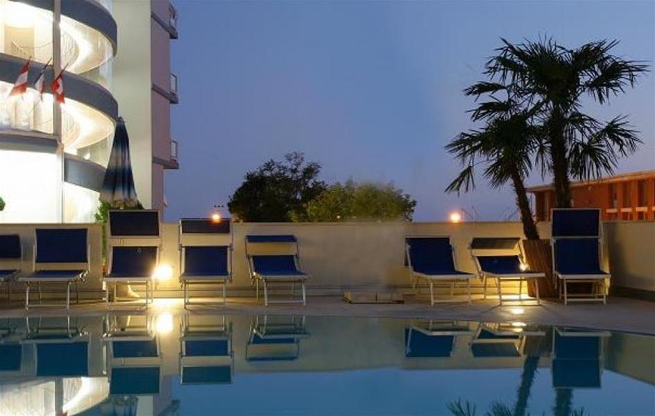 Hotel Parigi Bibione Exterior photo